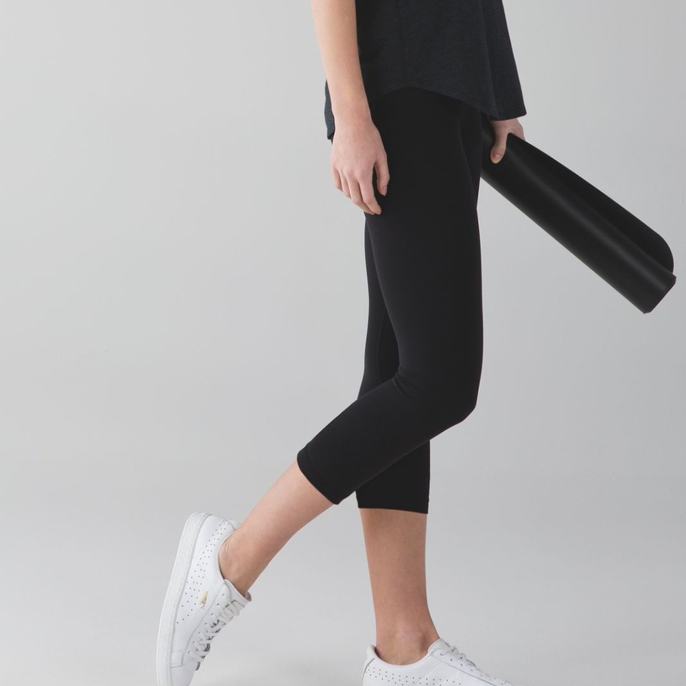 Lululemon Align Crop Black - Picture 5 of 6